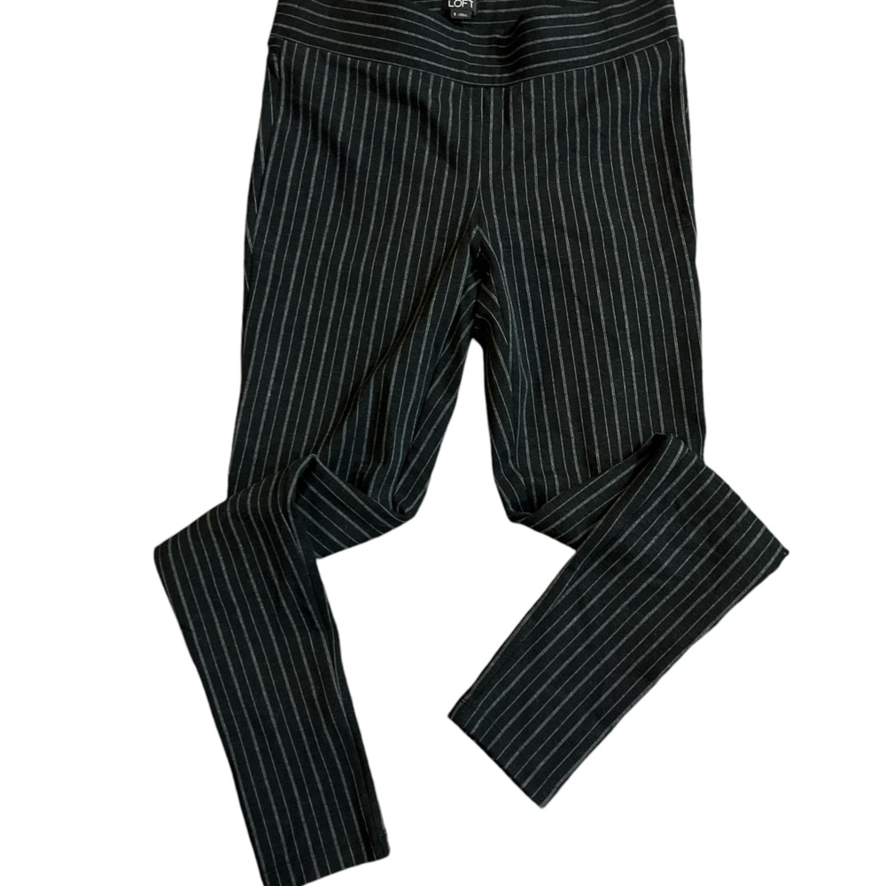 ❤️ 5 for $25❤️
Loft Cute striped leggings